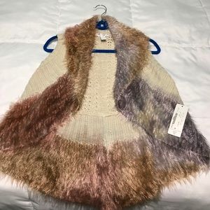Cute multi colored faux fur vest! Size M